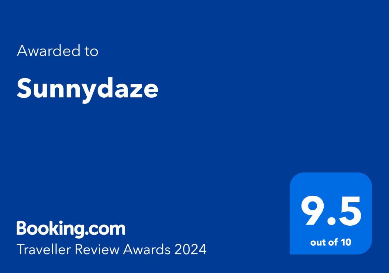 Sunnydaze-Detached Chalet With 2 Bedrooms And 2 Bathrooms And Private Parking Outside Door Dartmouth Ngoại thất bức ảnh